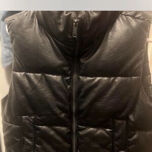 Hollister Black Puffer Vest